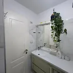 Apartment Trea